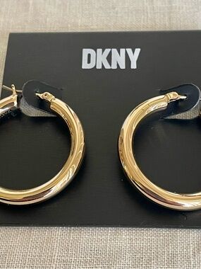 NWT DKNY Gold-Tone Chunky Hoop Earrings